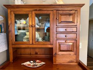 Pine Hutch