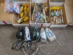 lot 637 image: Misc lot includes box of protractor...
