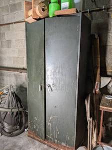 lot 147 image: Large 2 door metal cabinet 3618...