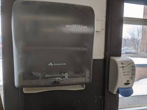 lot 460 image: 2 motion sensor paper towel dispens...