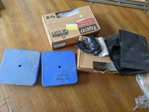 lot 493 image: 3339 low density clear trash ba...