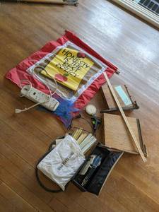 lot 509 image: Classroom accessories including 2 s...