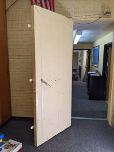 lot 81 image: Large heavy duty fire door with pul...