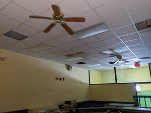 lot 116 image: 2 Ceiling fans and tiles, vintage c...