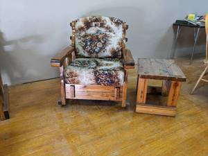 lot 559 image: Vintage heavy duty rocking chair wi...