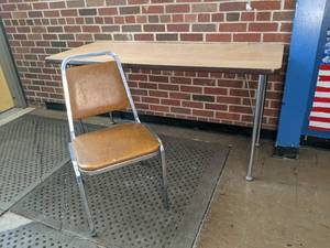 lot 576 image: Work table 602429 and padded...