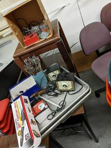 lot 197 image: Lot of art. and craft supplies...