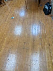 lot 202 image: Hardwood floor BRING TOOLS TO REMOV...