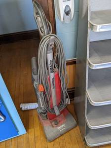 lot 541 image: Duralux commercial vacuum with wash...