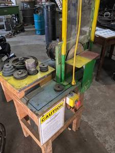lot 29 image: Drum spindle sander on stand with p...