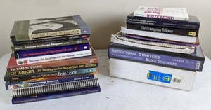 lot 189 image: Collection of TeachingEducator Books and Materials