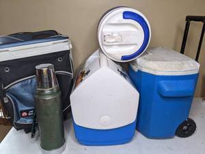 lot 70 image: Four Insulated Coolers by Coleman and Igloo, plus a Vintage Aladdin Thermos