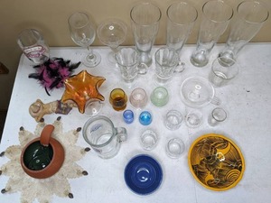 lot 127 image: Assortment of Various Styles of Glasses & More