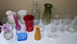 lot 120 image: Beautiful Glass Collection of Vases, Pitchers, Decanters, & More