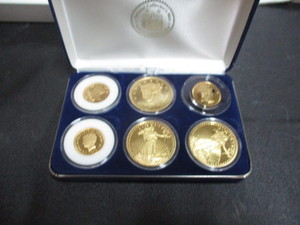 Commemorative Tribute Coin Set