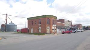 401 MAIN ST, Effingham, KS 66023