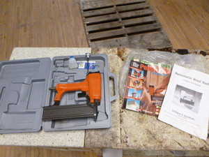 lot 23 image: PSI Pneumatic Brad Nailer