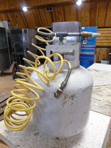 lot 25 image: 20 Lb. Air Tank