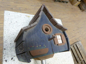 lot 56 image: Wood Bird House