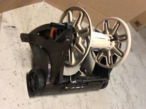 lot 18 image: 225 ft. Hose Reel Mobile Cart by Suncast Customer Returns See Pictures