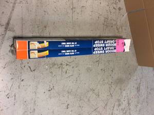 lot 28 image: Lot of Mixed Items  Customer Returns See Pictures