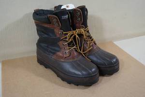 Northwest Territory Thinsulate Lined Boots - Size 11