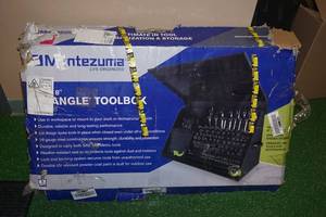 Montezuma DX411FB 41 x 18 Triangle Toolbox