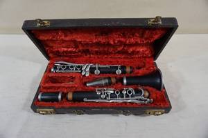 Vintage Bb Soprano Clarinet in Case