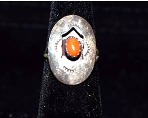 Sterling Silver Navajo Indian Artisan Crafted Red Coral Shadowbox Ring