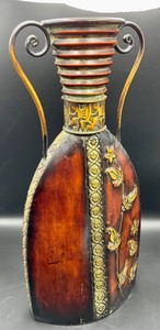 lot 228 image: Marvelous Metal Double Handled Decorative Vase