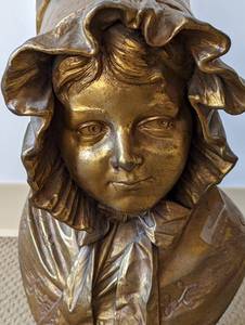 lot 68 image: Vintage Brass Child Figurine Bust