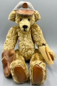 lot 280 image: Original Bayless Bear