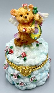 lot 312 image: 3 Precious Trinket Boxes