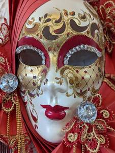 lot 80 image: La Maschera Venetian Mask