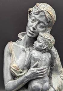 lot 97 image: Mother and Child Sculpture by L.M. Lafuente