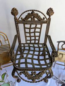 lot 341 image: Decorative Miniature Chairs