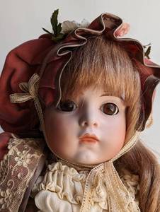 lot 343 image: 1982 Butler Repo Doll #28