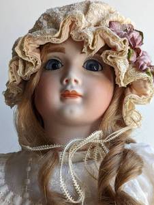 lot 346 image: 1986 Butler Repo Doll #14