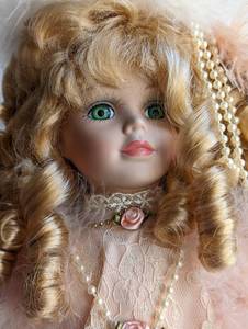 lot 347 image: Little Ladies Porcelain Doll