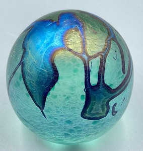 lot 181 image: Two Amazing Art Glass Paperweights