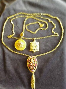 Gold Colored Necklace and Earring Set and Five Other Necklaces