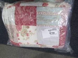 lot 64 image: Sure Fit Heirloom Cottage Patch Fur...
