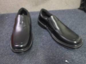 lot 94 image: Deer Stags Mens Coney Loafer NIB S...