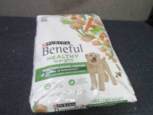 lot 138 image: 14 lb Bag Beneful Healthy Weight Do...