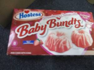 lot 155 image: 4- 10 oz Boxes 8 each Hostess Baby ...