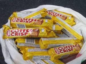 lot 169 image: 24- 1.76 oz Nestle Coffee Crisp Bar...