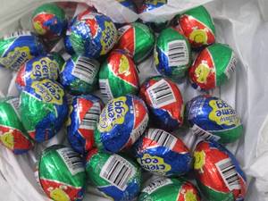 lot 181 image: 24- 1.2 oz Cadbury Crme Eggs...