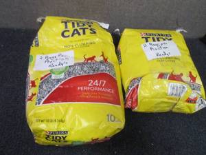 lot 193 image: 2 -10 lb bags Tidy Cats Non-Clumpin...