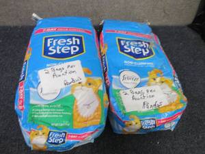 lot 194 image: 2 -7 lb bags Fresh Step Non-Clumpin...