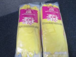 lot 219 image: 24 Pair Array Large Flock Lined Lat...